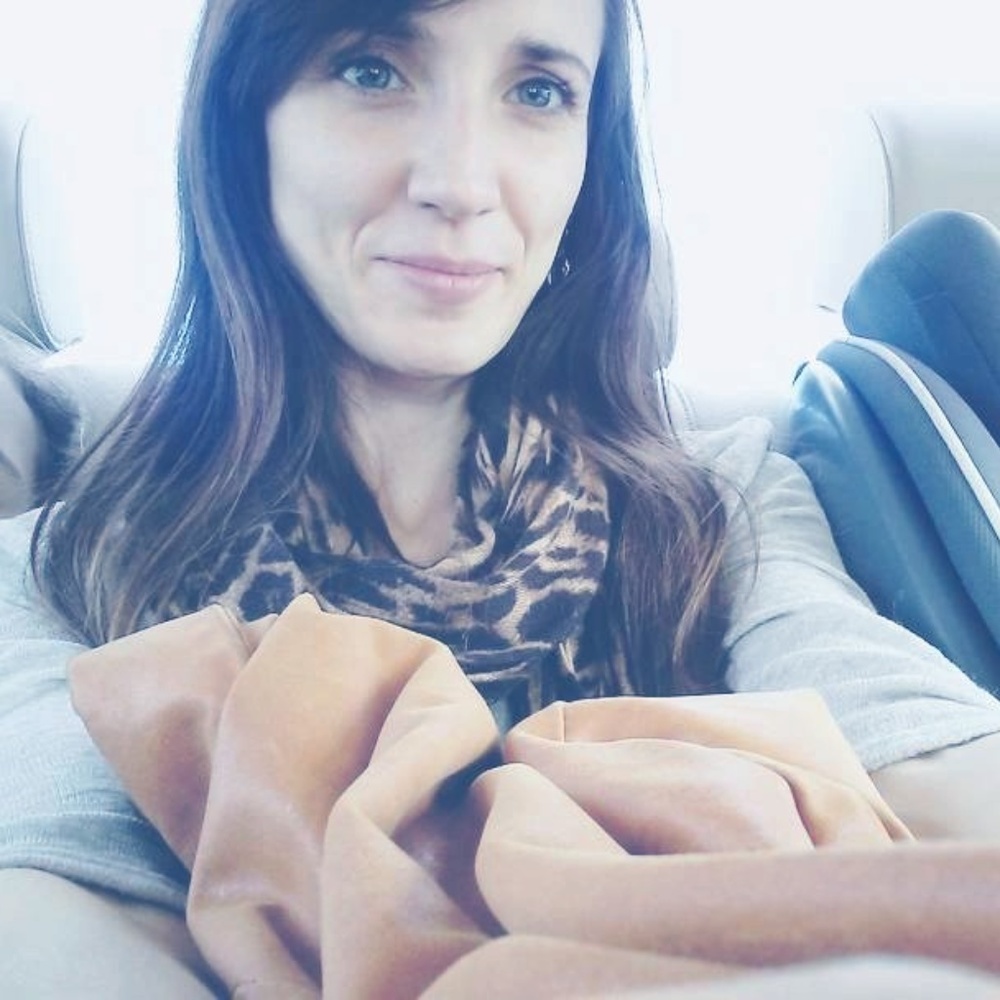 Meet your Posher, Junie